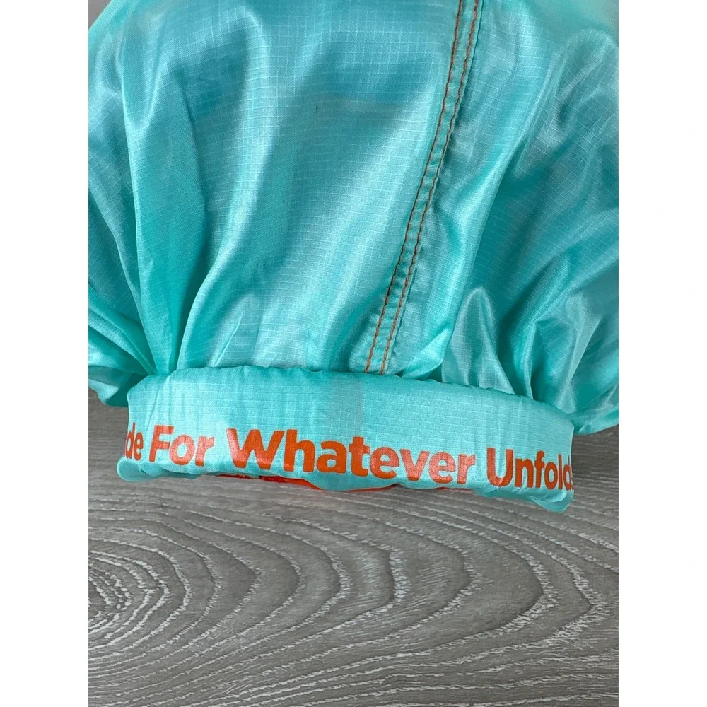 Rumpl The Original Puffy Blanket SEAFOAM 1 Person Size with Cape Clip NWT